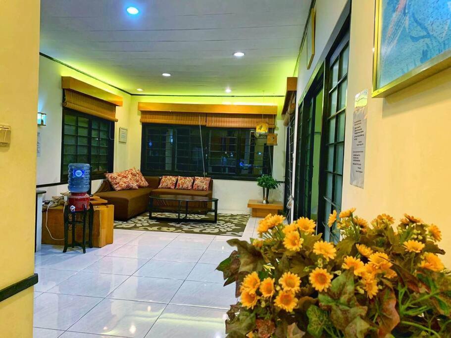 Designer Villa Osaka Puncak Kültér fotó