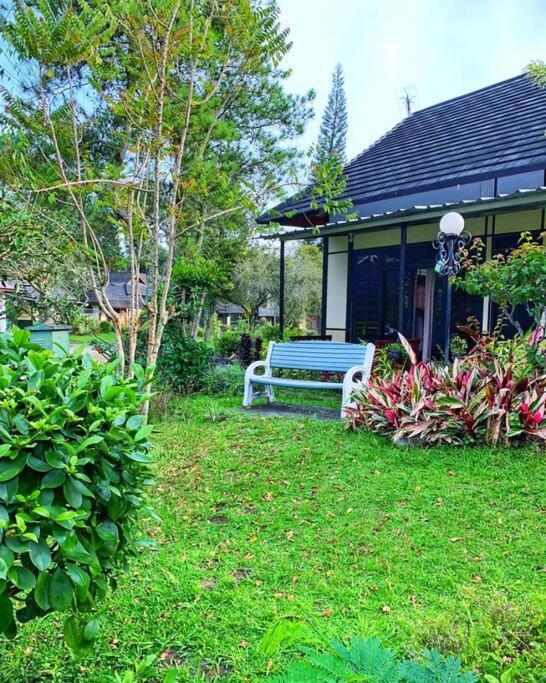 Designer Villa Osaka Puncak Kültér fotó