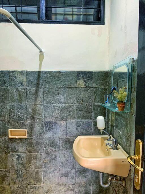 Designer Villa Osaka Puncak Kültér fotó