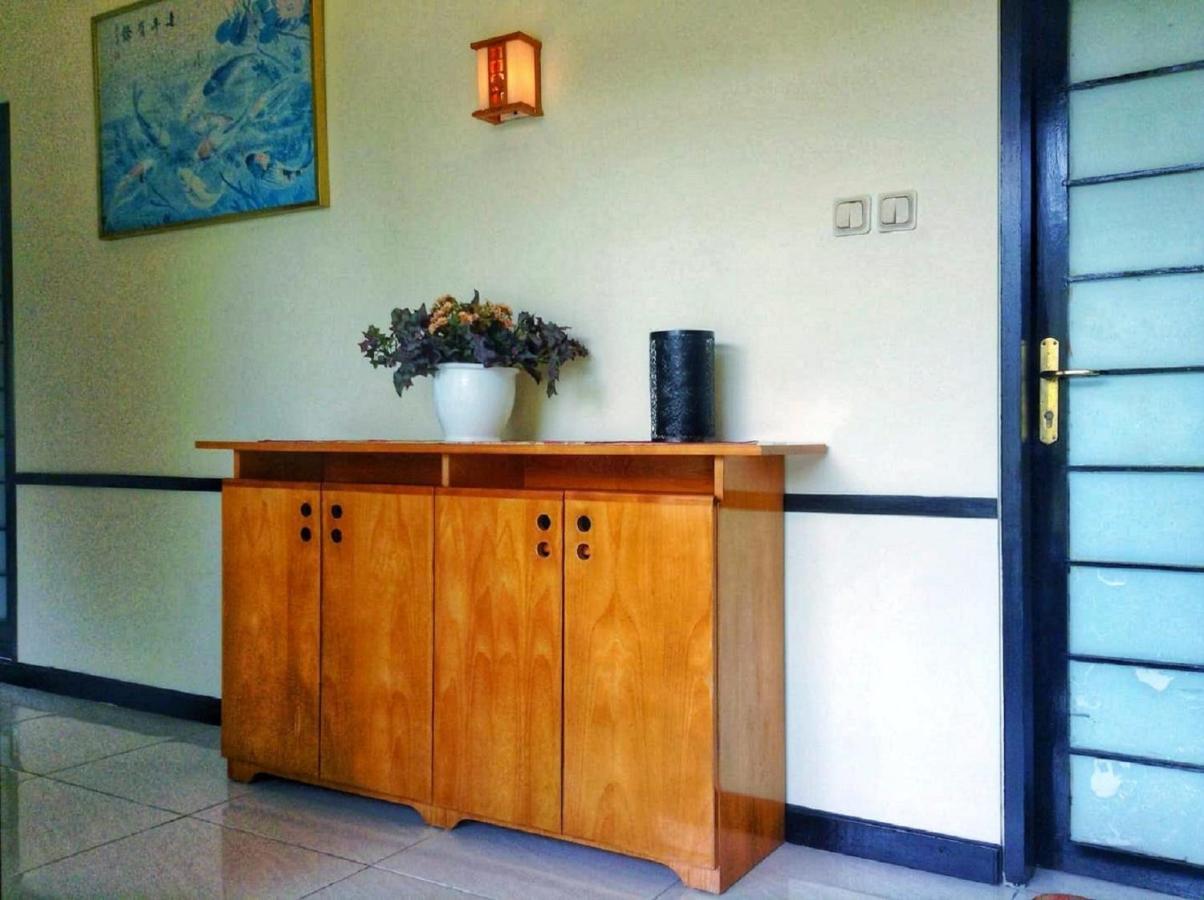 Designer Villa Osaka Puncak Kültér fotó